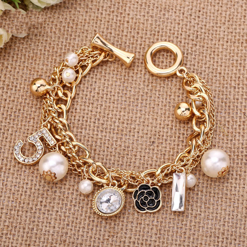 Multi-layer pearl bracelet